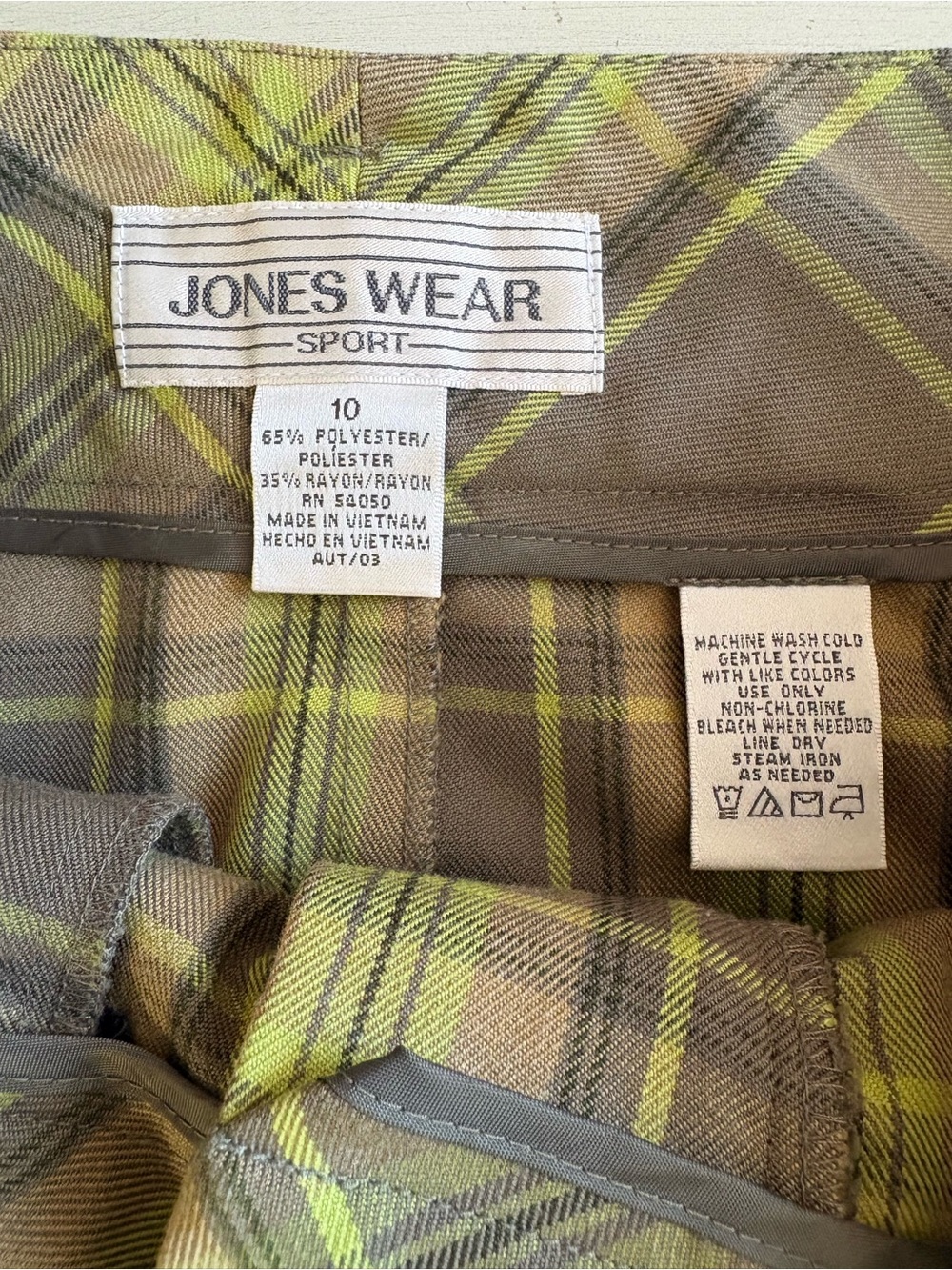 Jones wear Plaid Pencil Skirt in Olive and Yellow - Picture 2 of 4